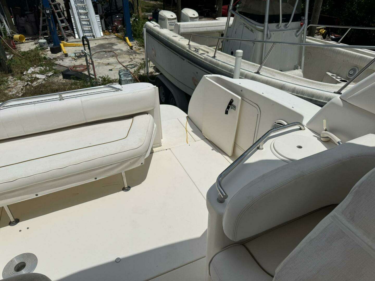 1998 Sea Ray 290 Sundancer - Image 21