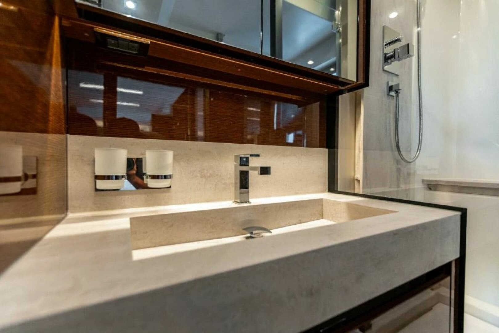 2020 Prestige 630 Flybridge - Image 30