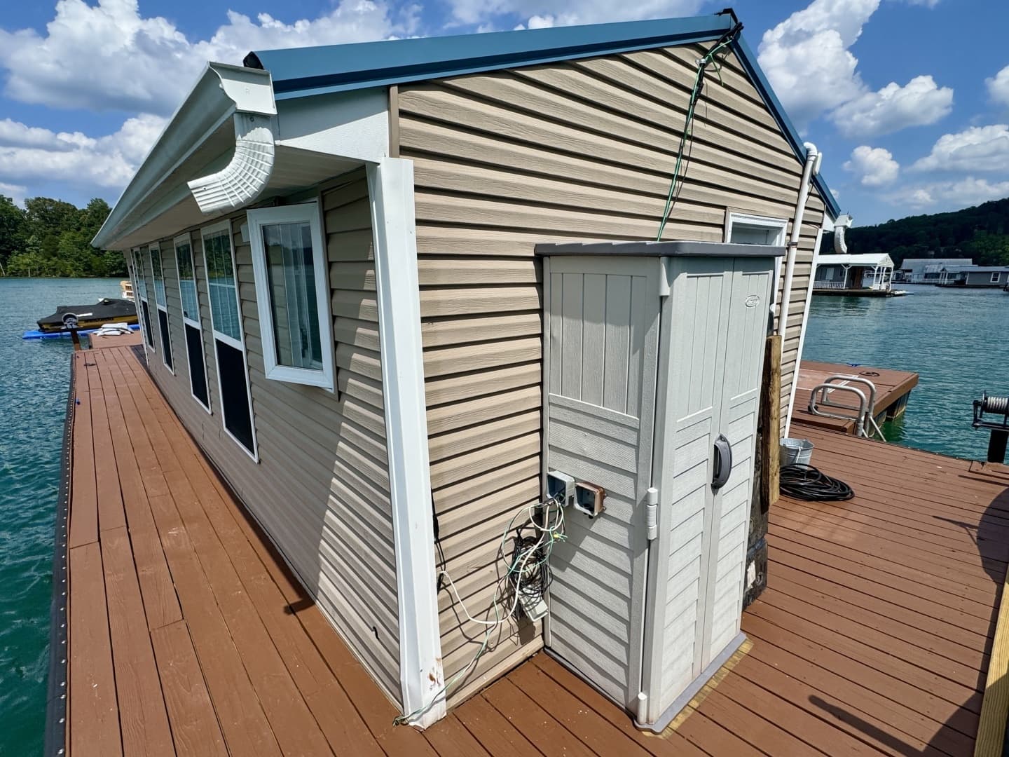 2008 Custom 13 x 29 Floating Cabin Approx 377sqft - Image 54