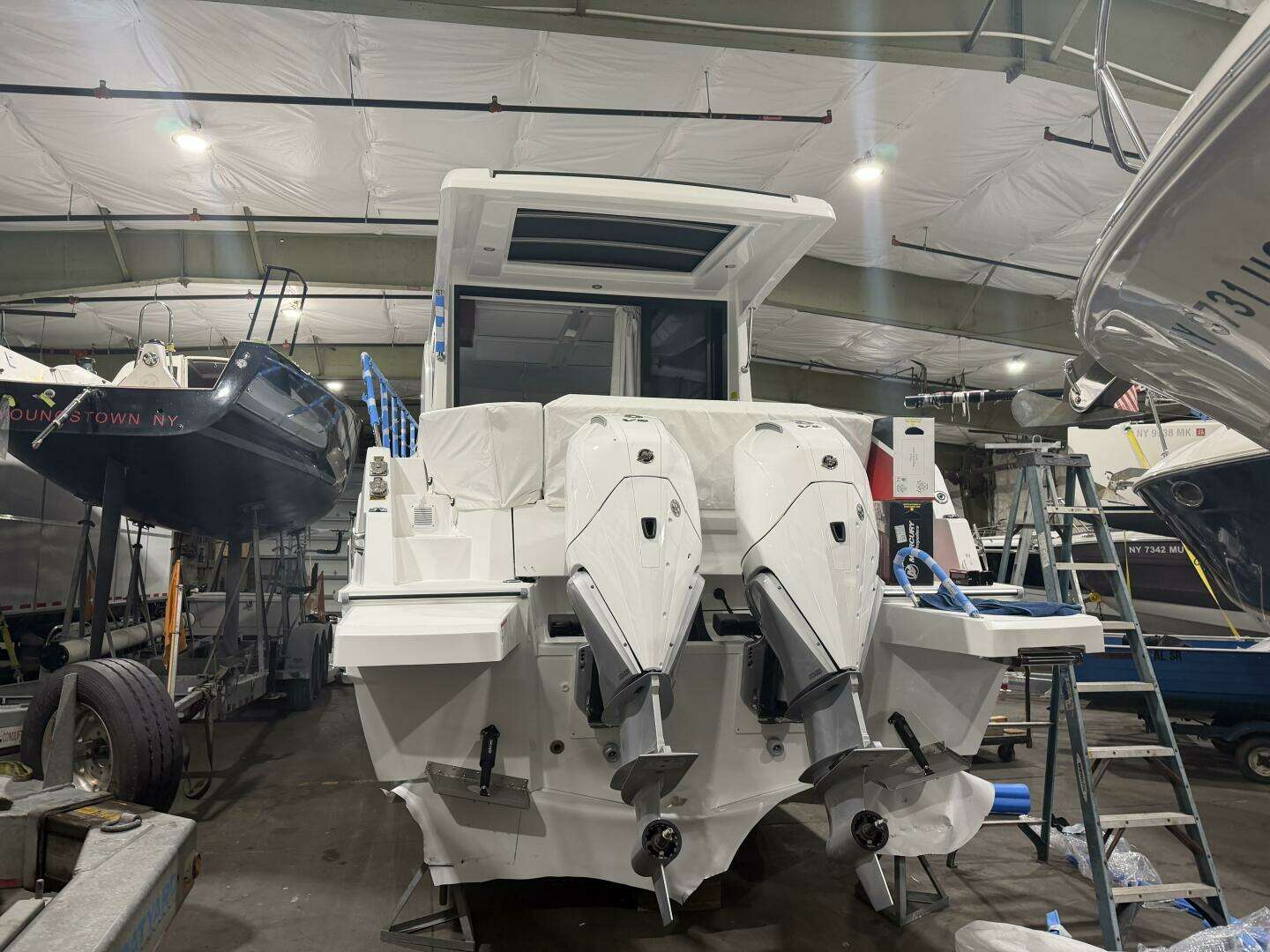 2026 Beneteau Antares 11 - Image 2