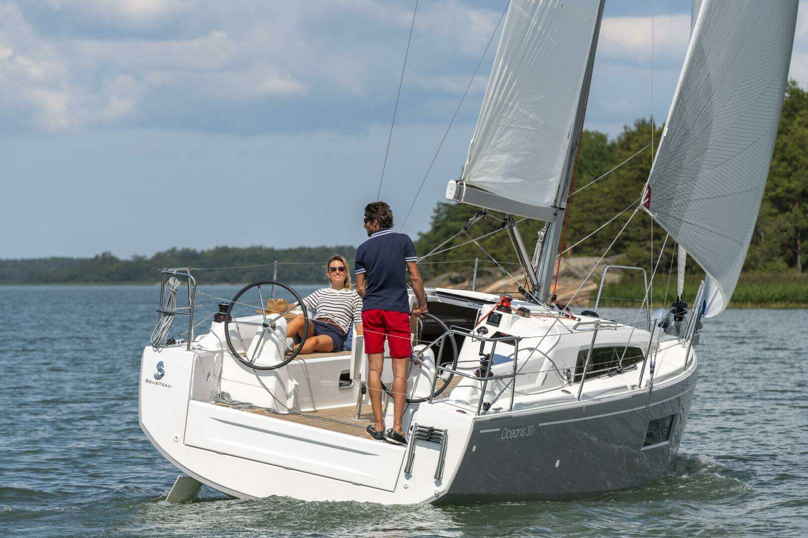 2026 Beneteau Oceanis 30.1 - Image 4