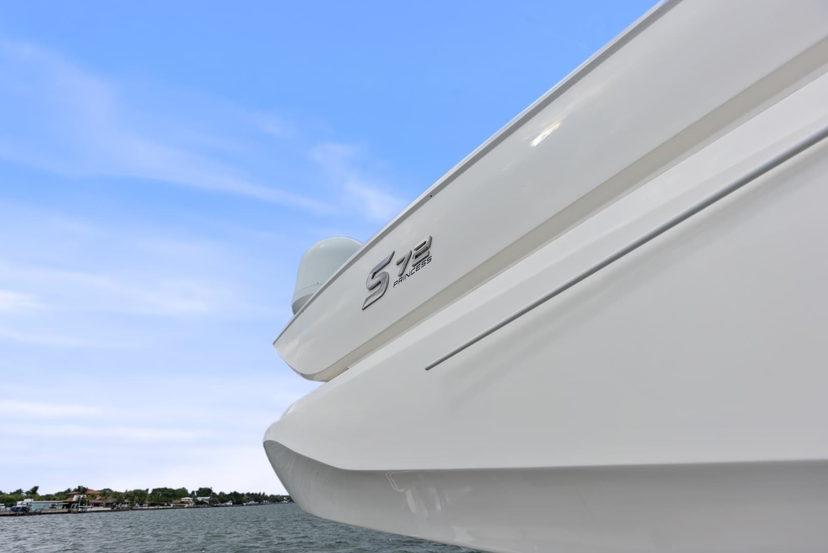 2014 Princess S72 - Image 37