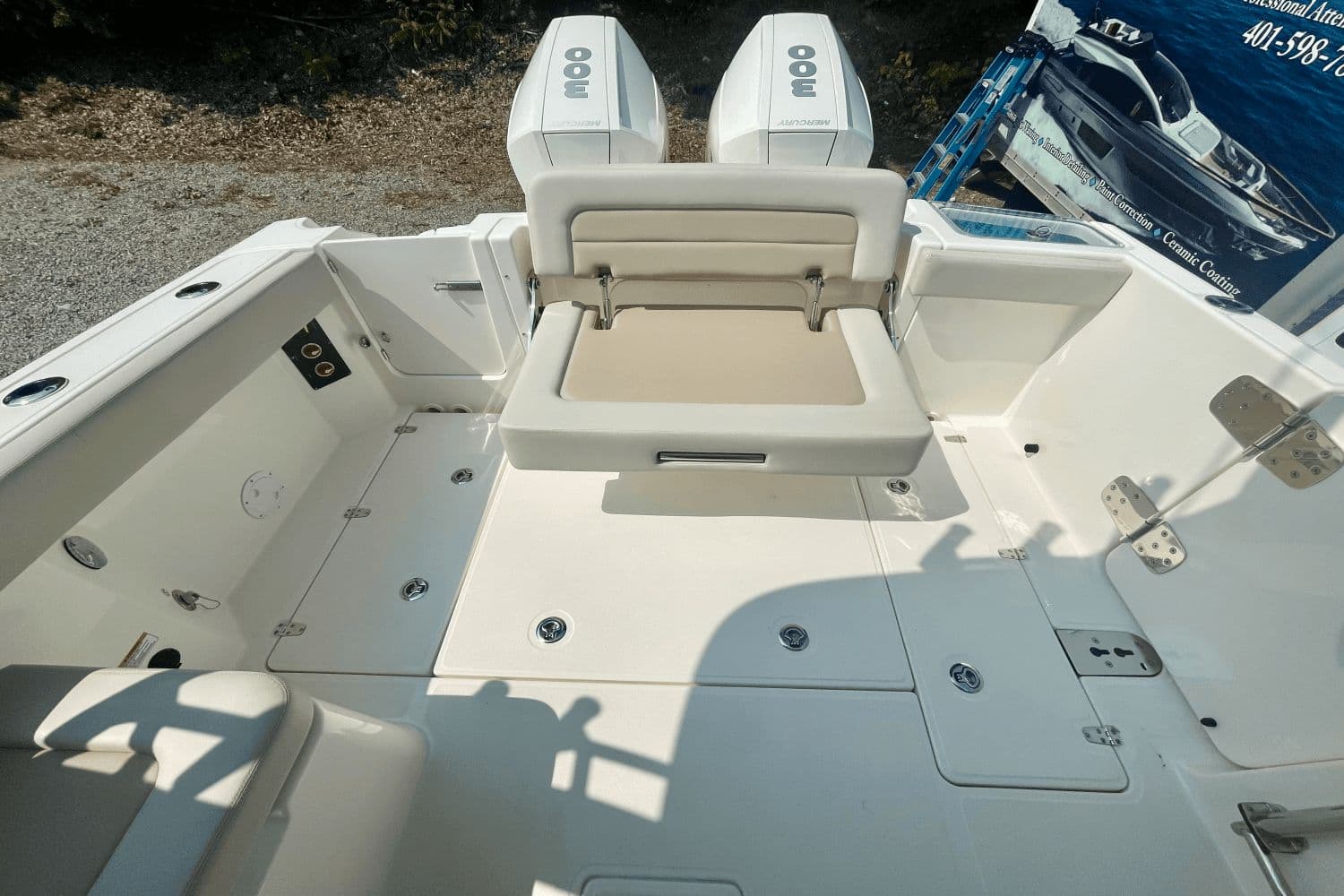 2022 Boston Whaler 280 Vantage - 5