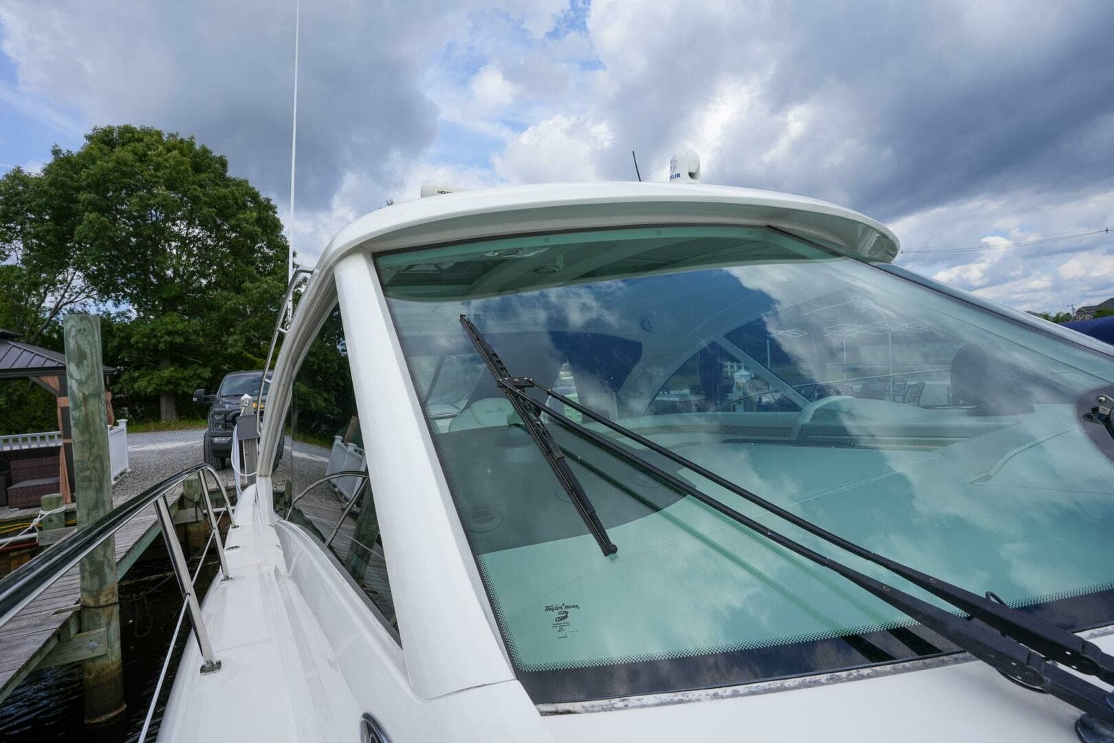 2010 Sea Ray 500 Sundancer - Image 36