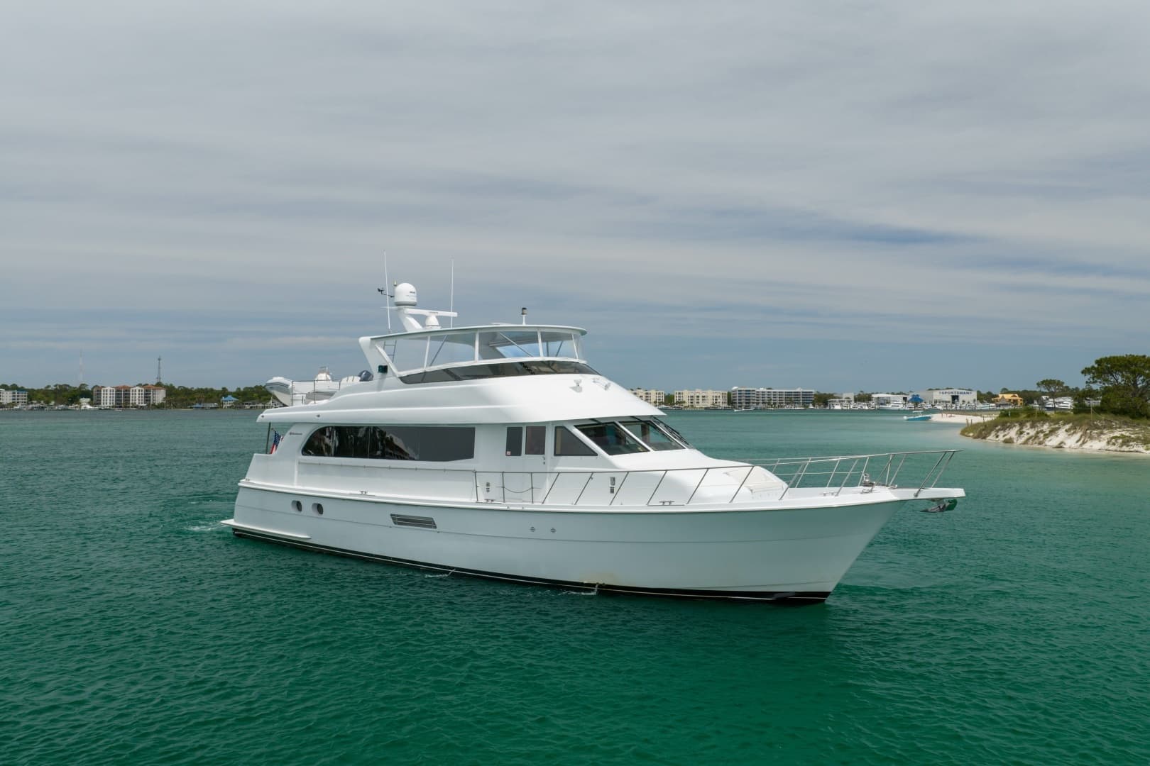 2004 Hatteras Sport Deck - Image 51