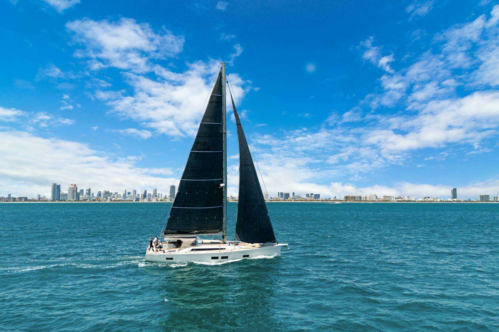 2017 Grand Soleil 52 LC - Image 2