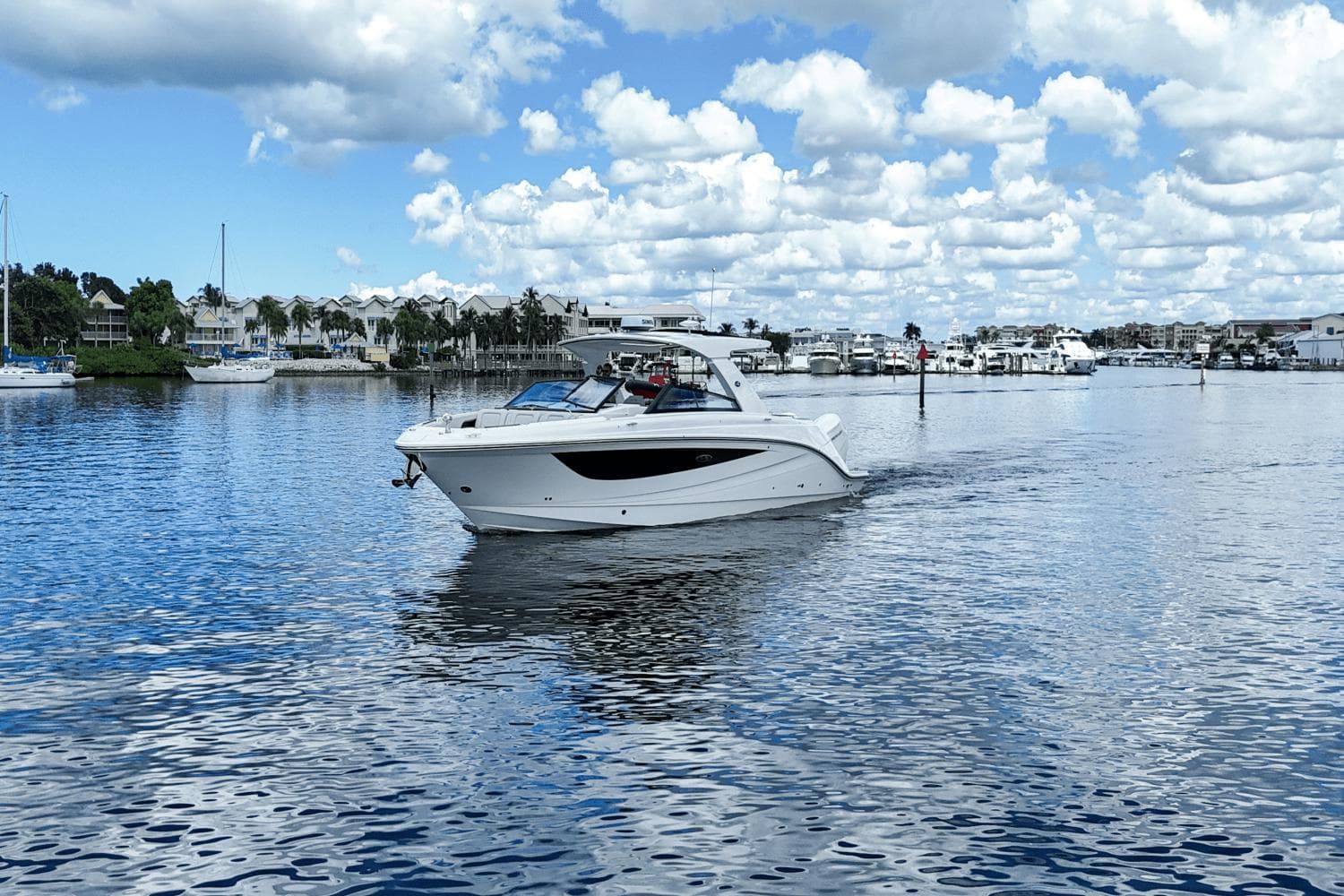 2025 Sea Ray SLX 400 Outboard - 13