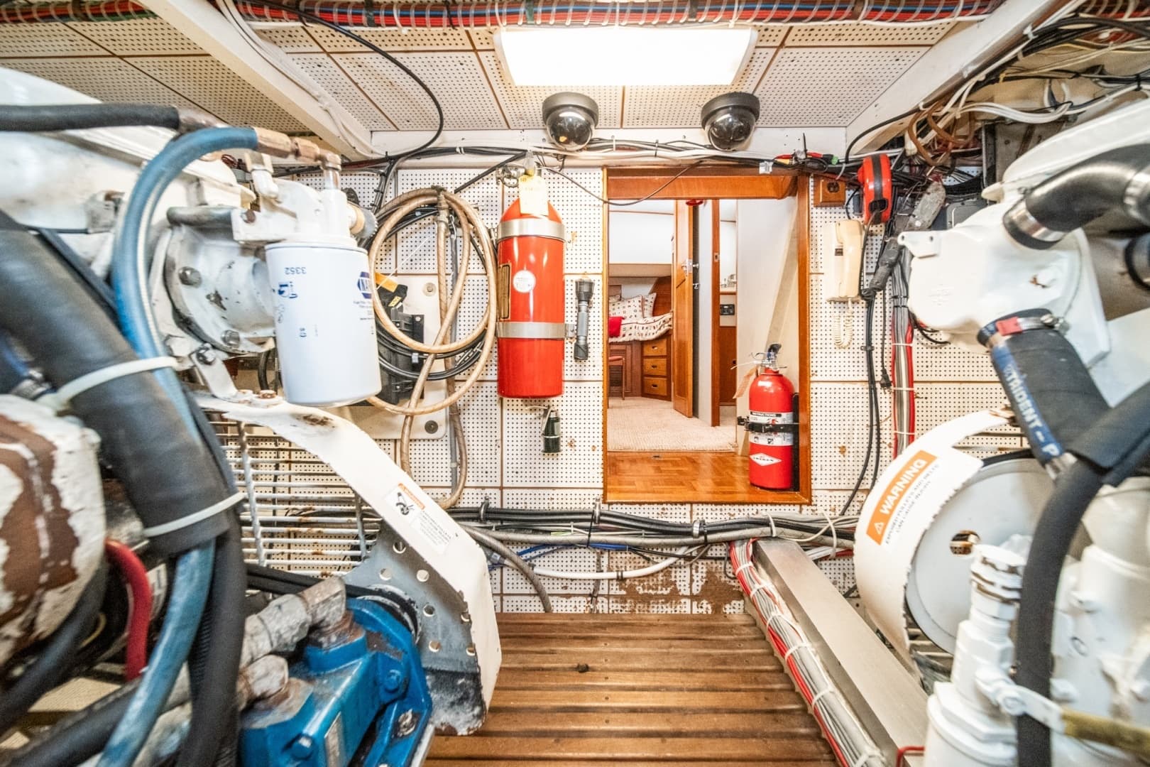 1987 Grand Banks 47 motoryacht - Image 89
