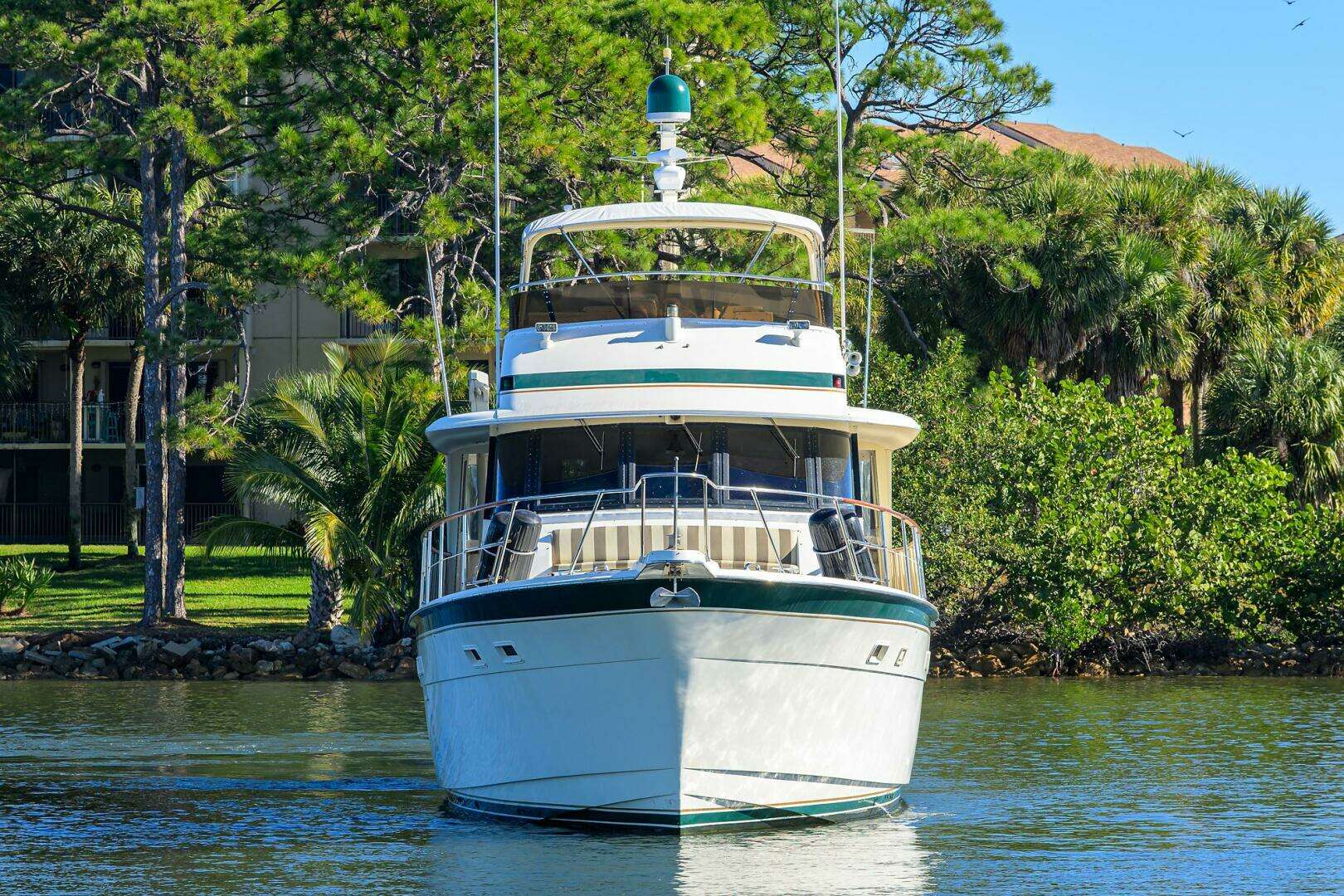 1987 Hatteras 63 Motor Yacht - Image 61