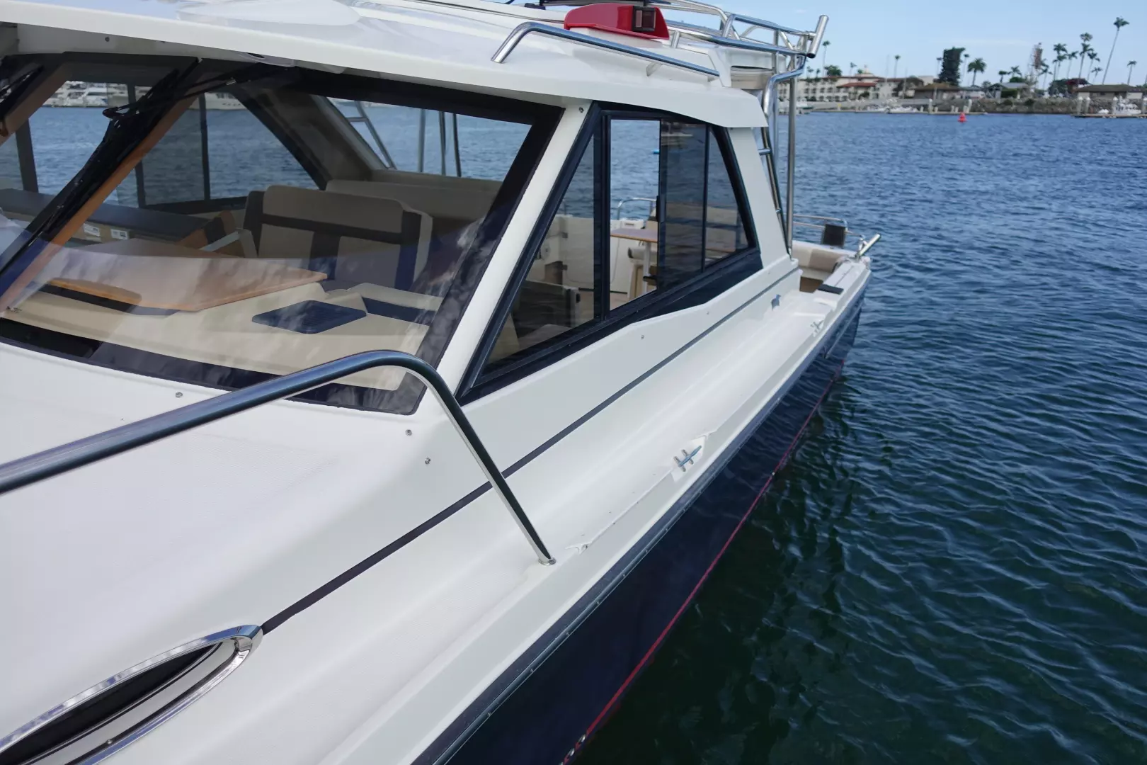 2015 Cutwater 30 Sedan - Image 28
