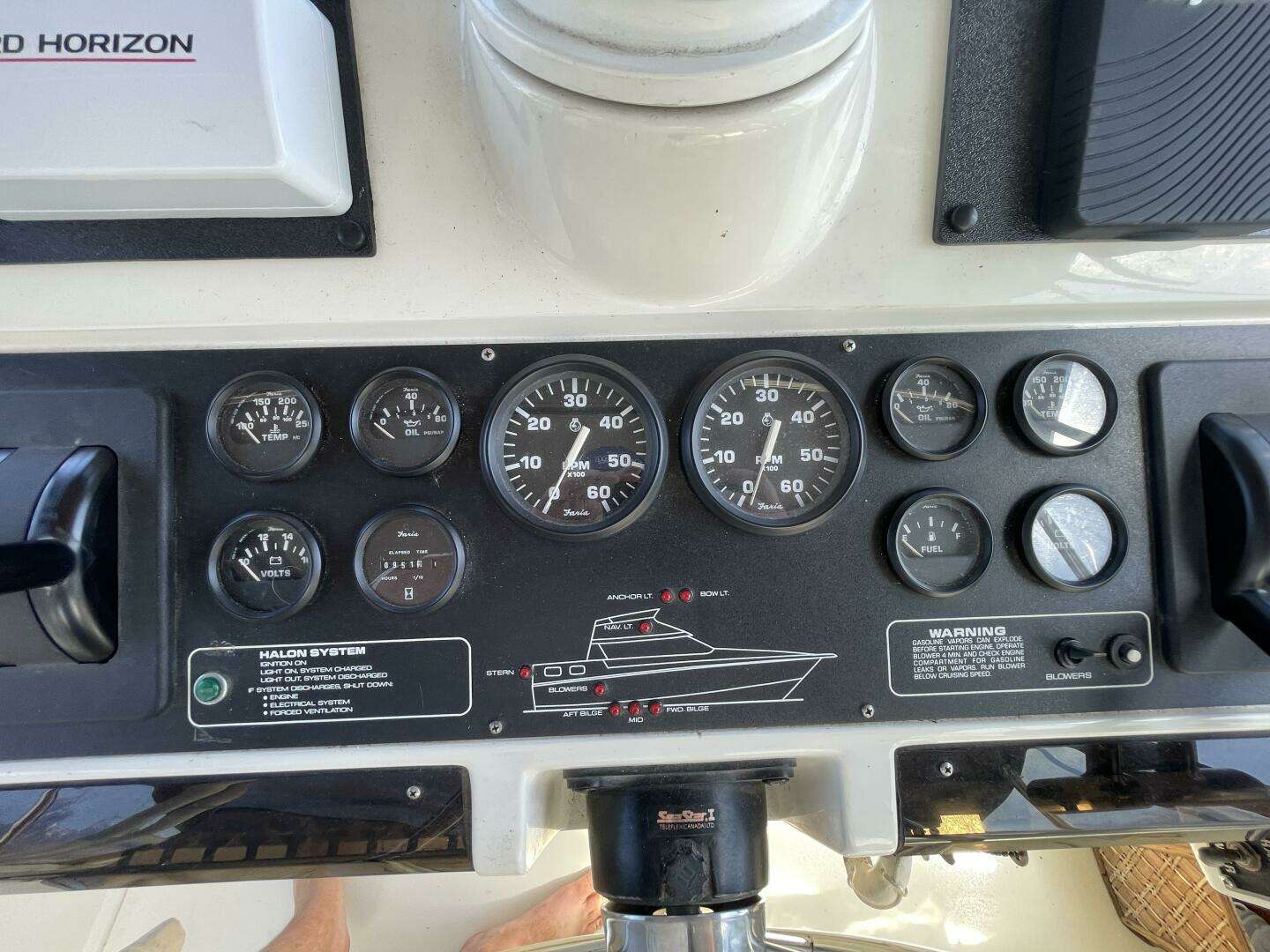 1994 Silverton 34 Motor Yacht - Image 14