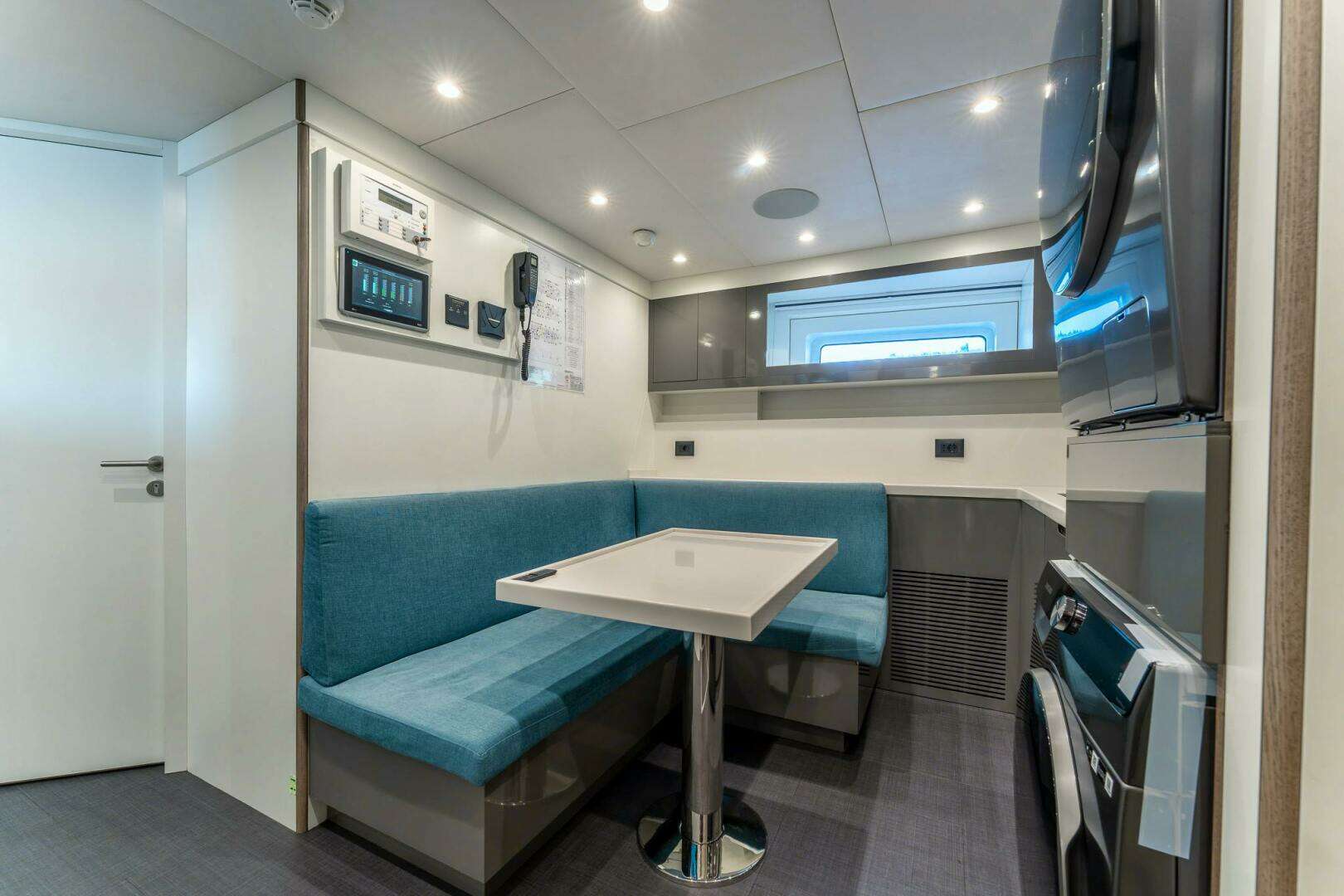 2024 AES Yacht — - Image 43