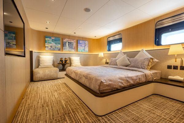 1995 Baglietto 49M Superyacht: Main Deck VIP cabin