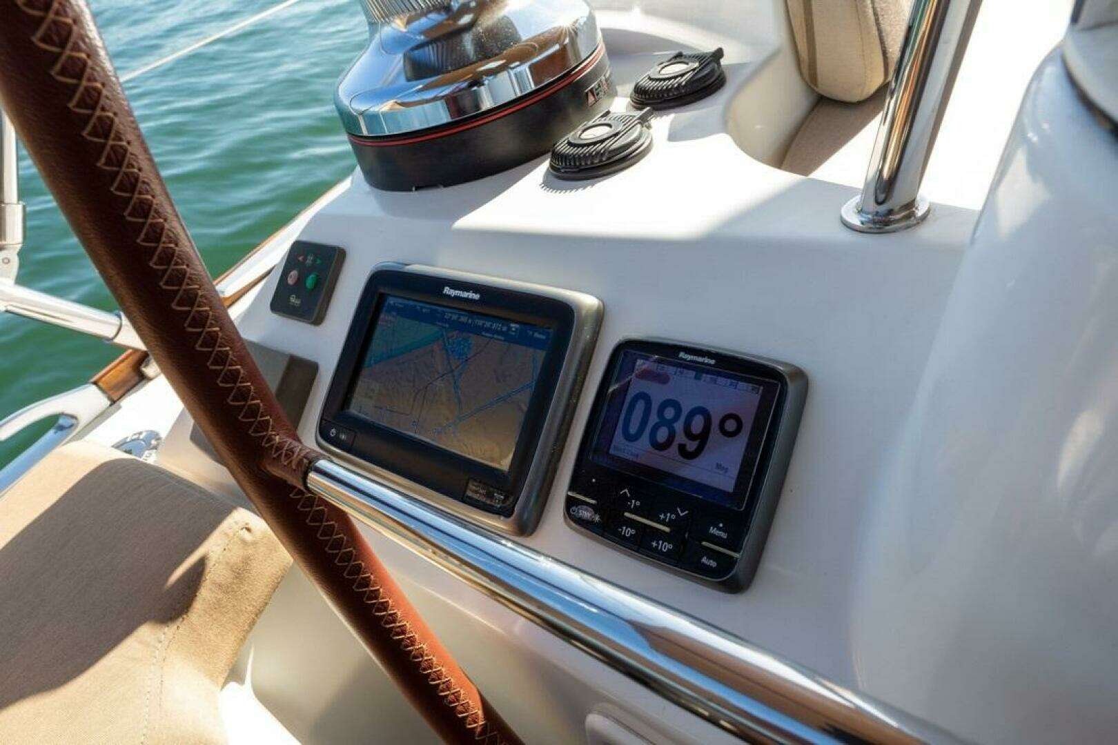2015 Jeanneau 53DS - Image 28