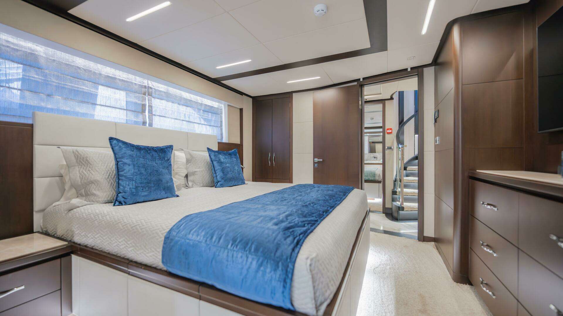 2024 Hargrave E Series Superyachts Division - Image 28