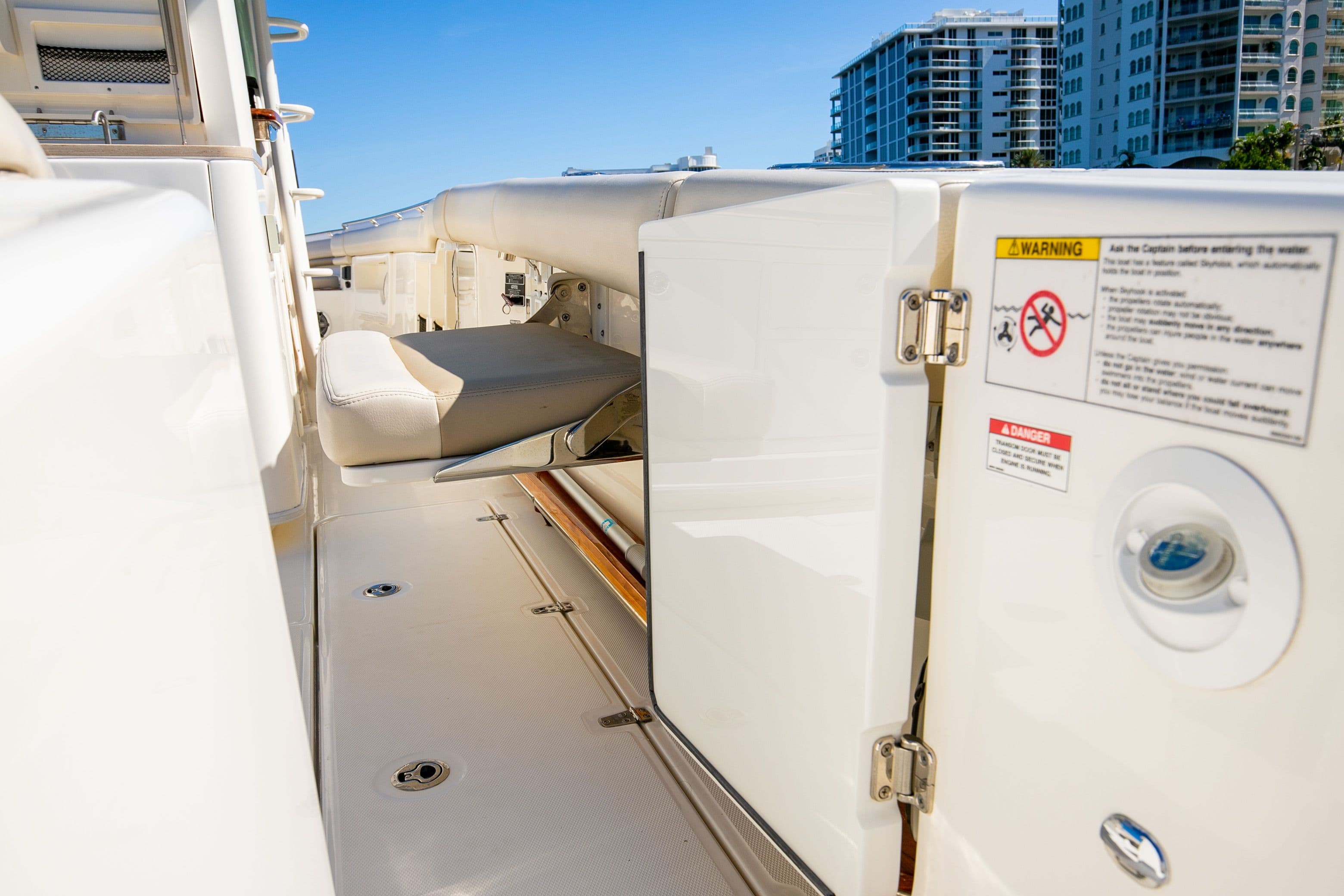 2024 Boston Whaler 380 Outrage - 66