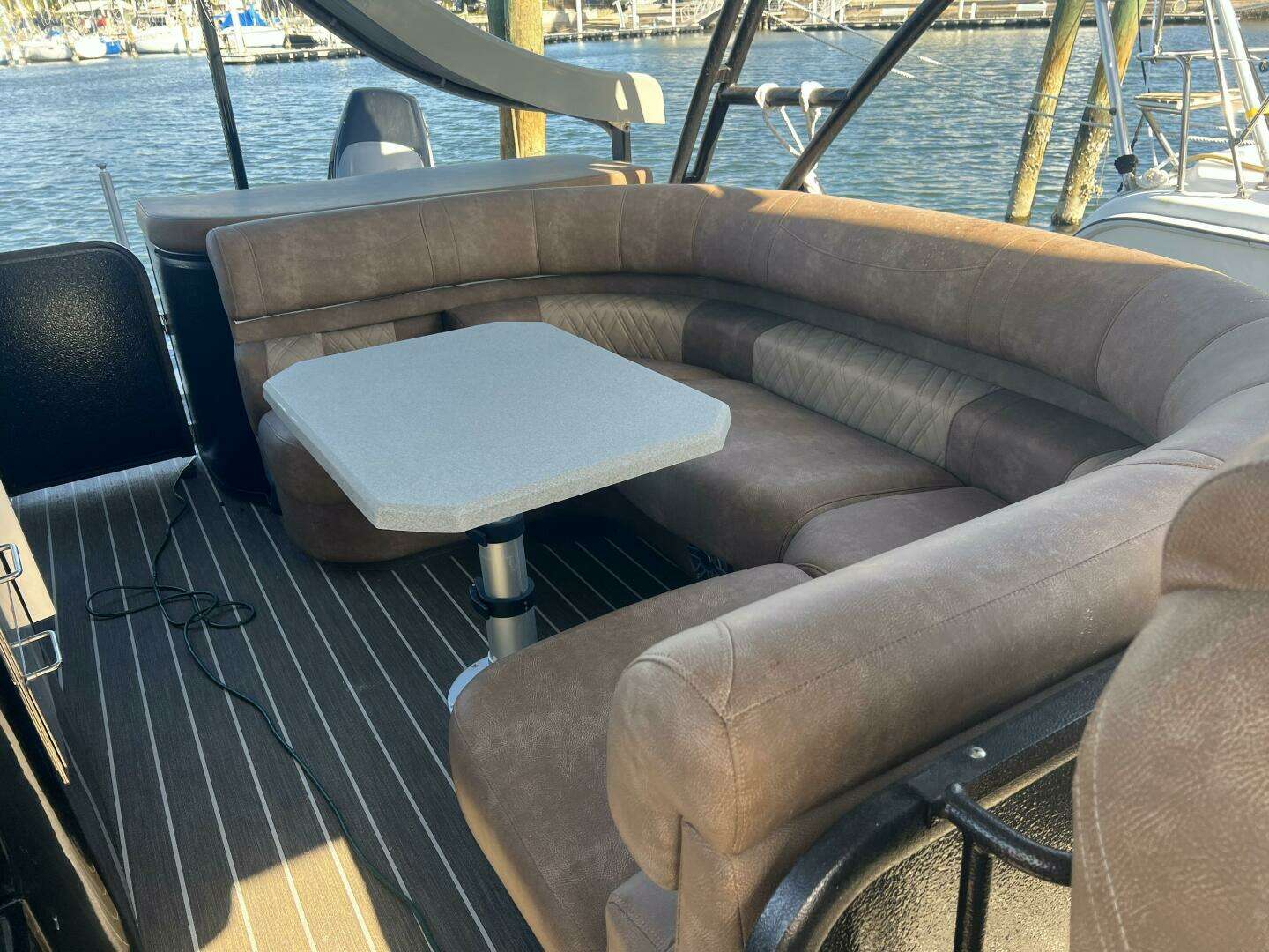 2023 Premier 330 Escalante - Image 27