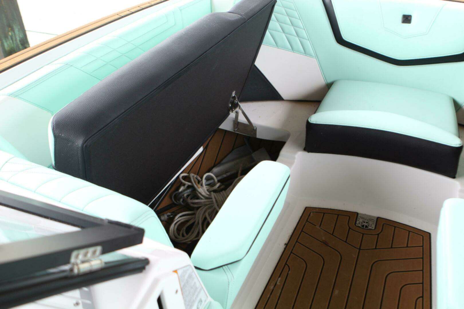 2024 Nautique Super Air G23 - Image 24