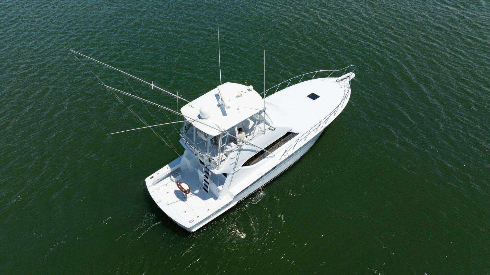 2001 Hatteras 50 Convertible - Image 5