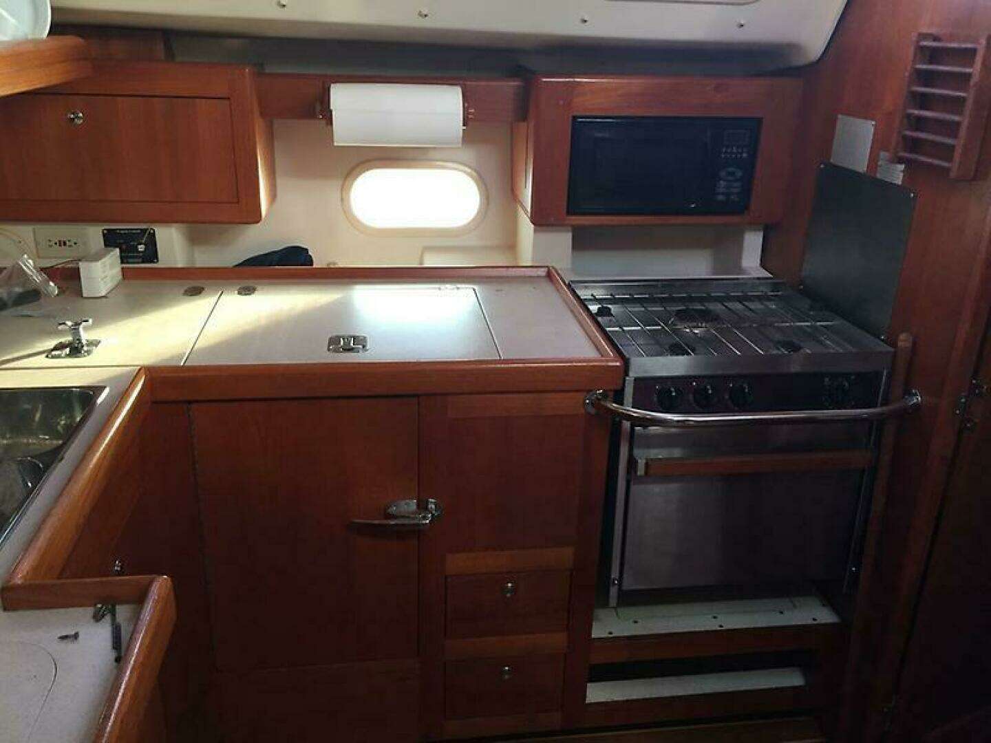 2003 Hunter — - Image 30