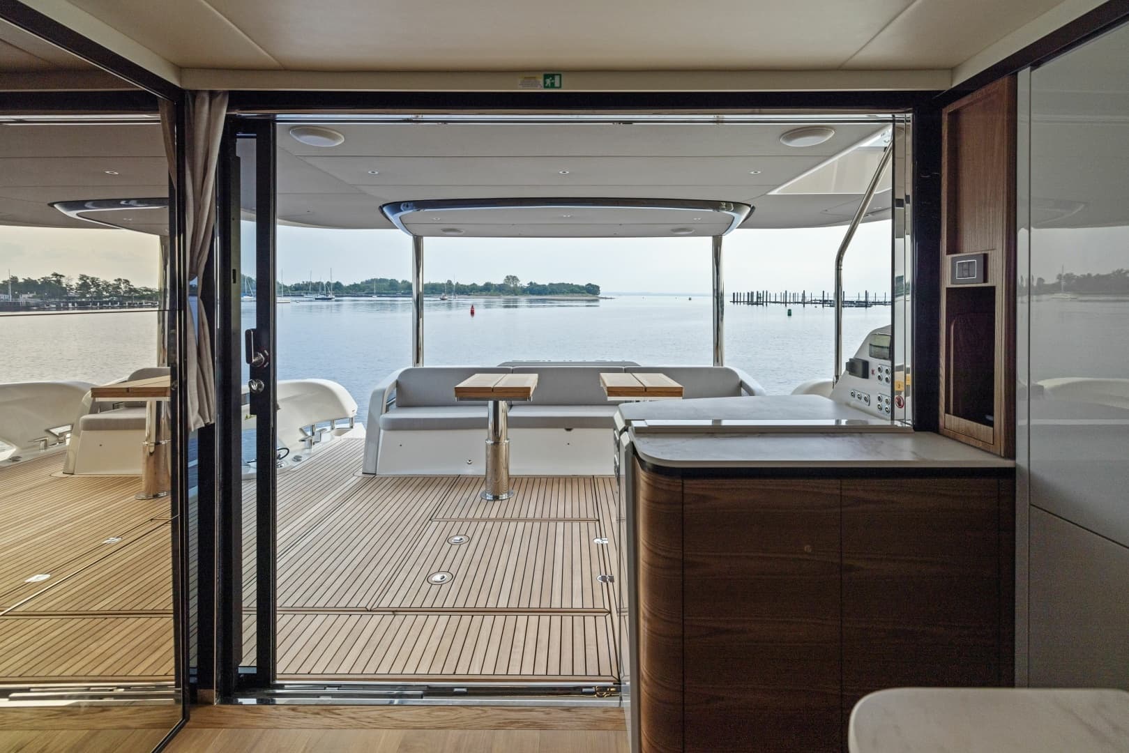 2024 Absolute Navetta 64 - Image 33