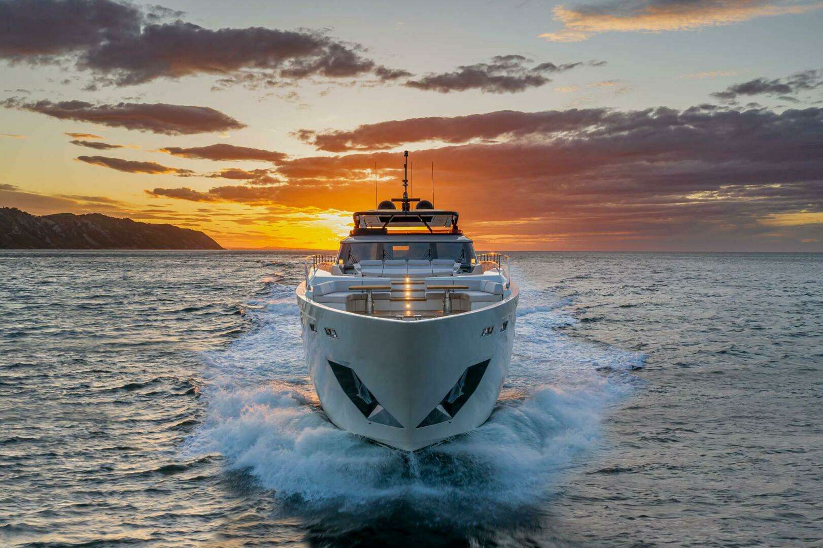 2021 Ferretti Yachts Ferretti 1000 - Image 4
