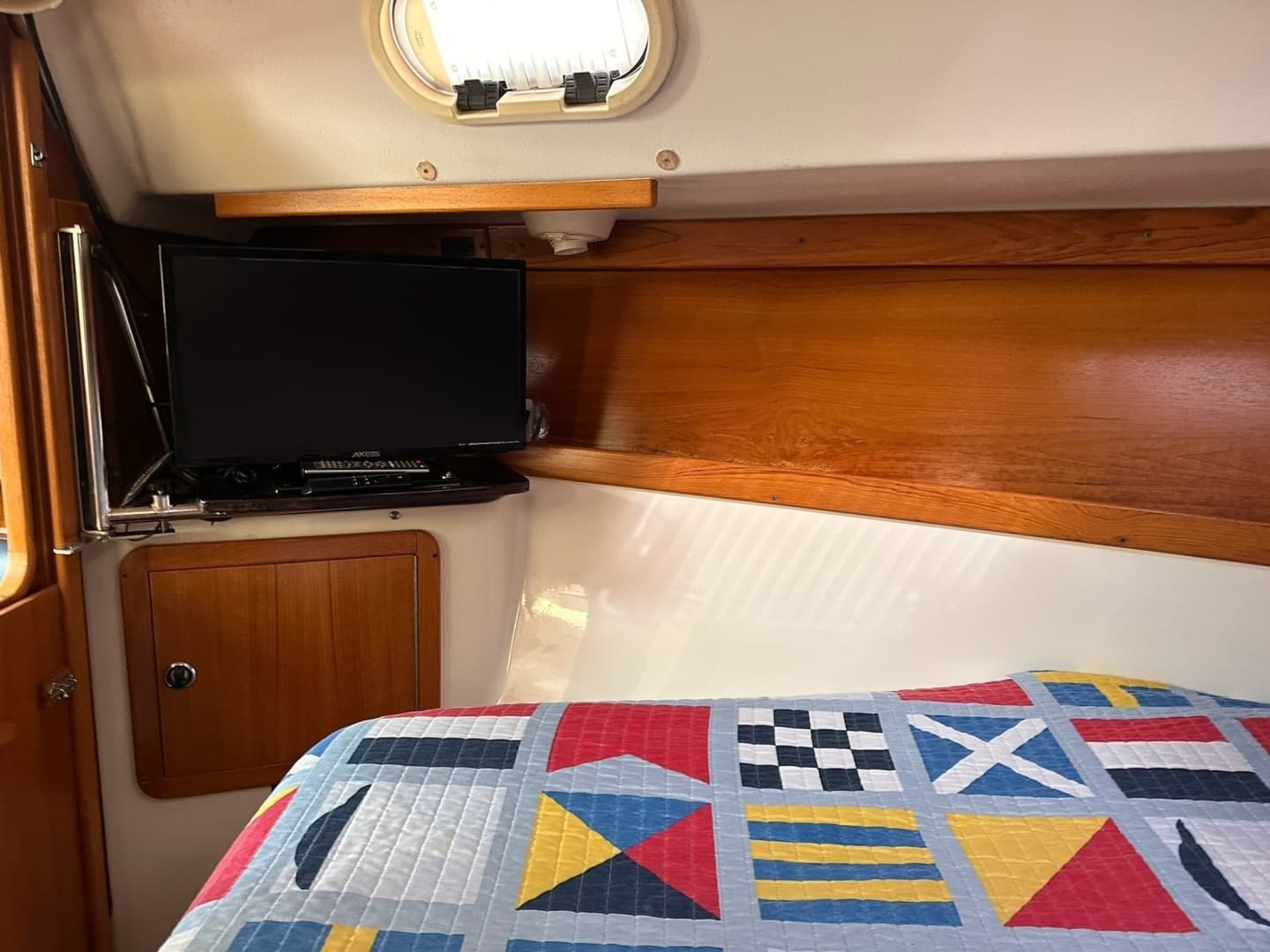 2002 Catalina 310 - Image 25