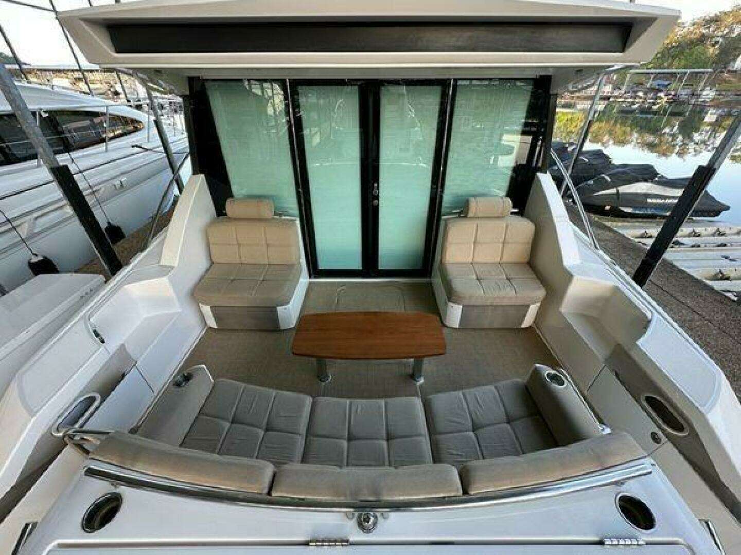 2016 Tiara Yachts 44 Coupe - Image 16