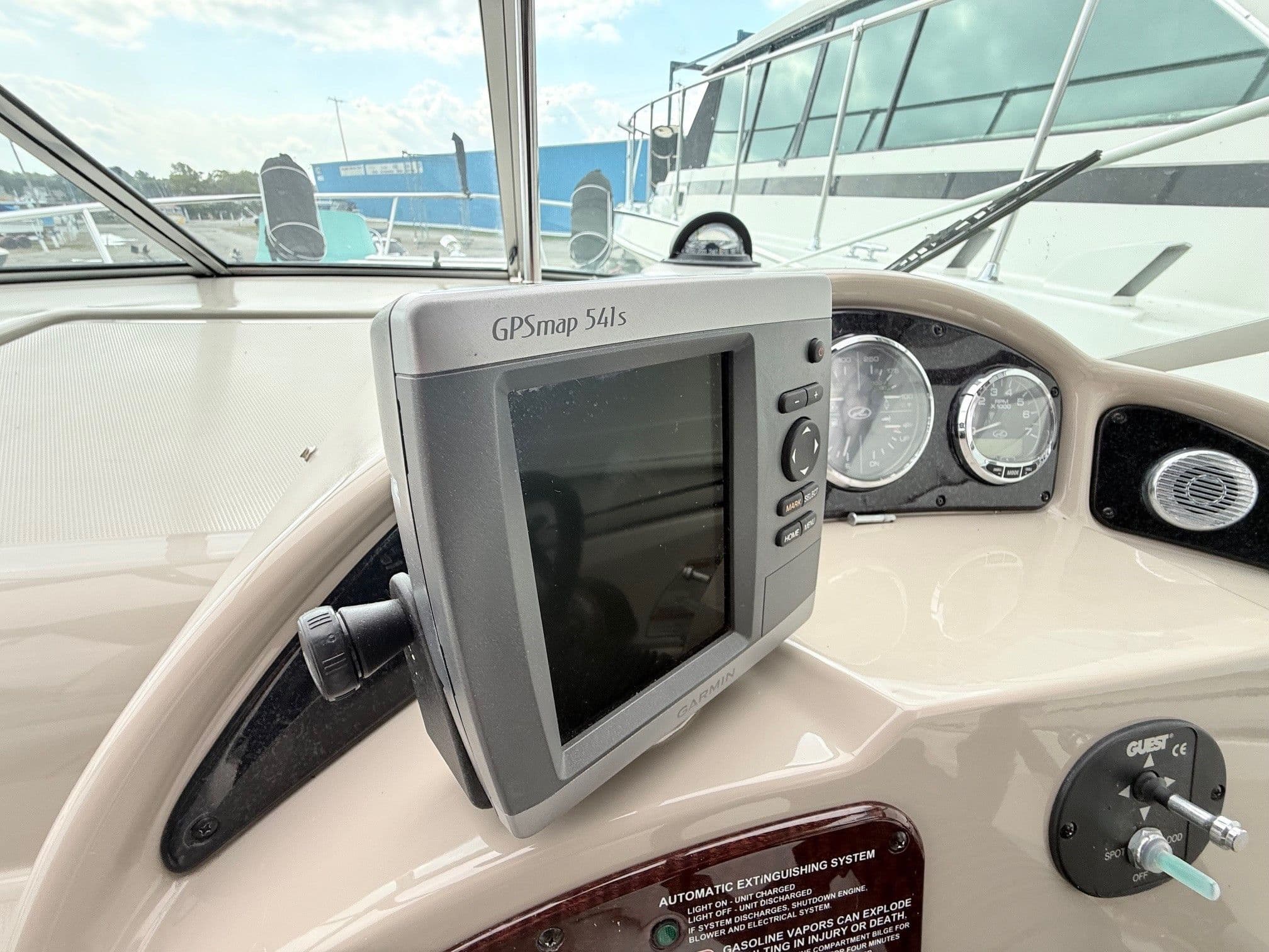 2008 Sea Ray Sundancer 260 - 10
