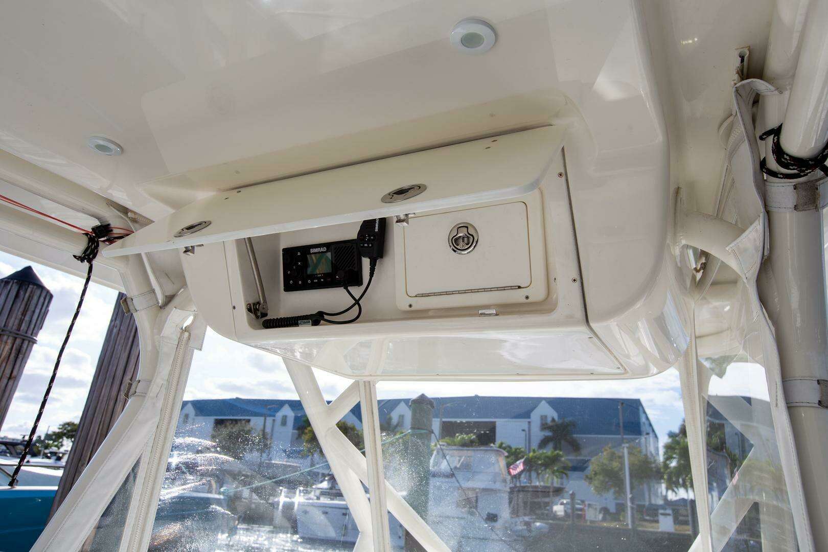 2015 Yellowfin 39 Offshore - Image 16