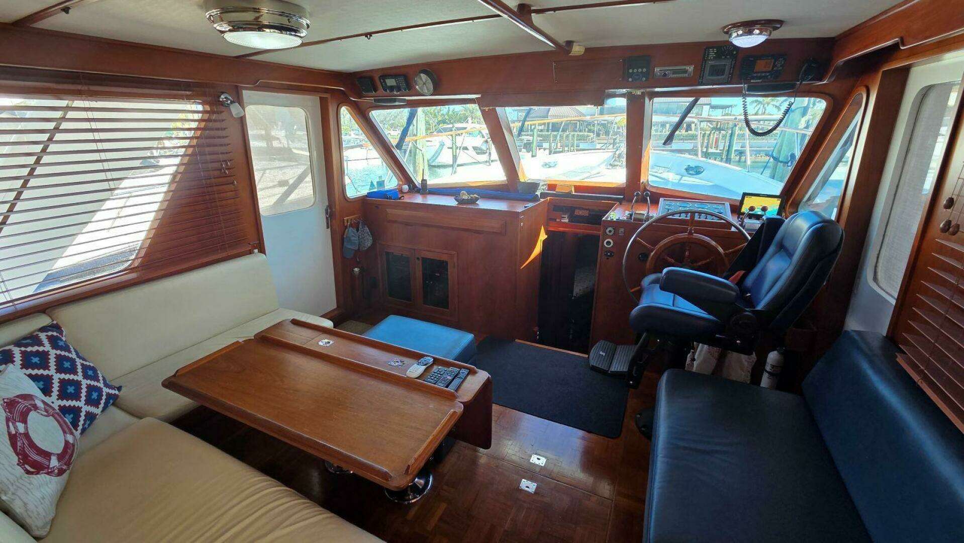 1987 DeFever 48 Tri Cabin - Image 31