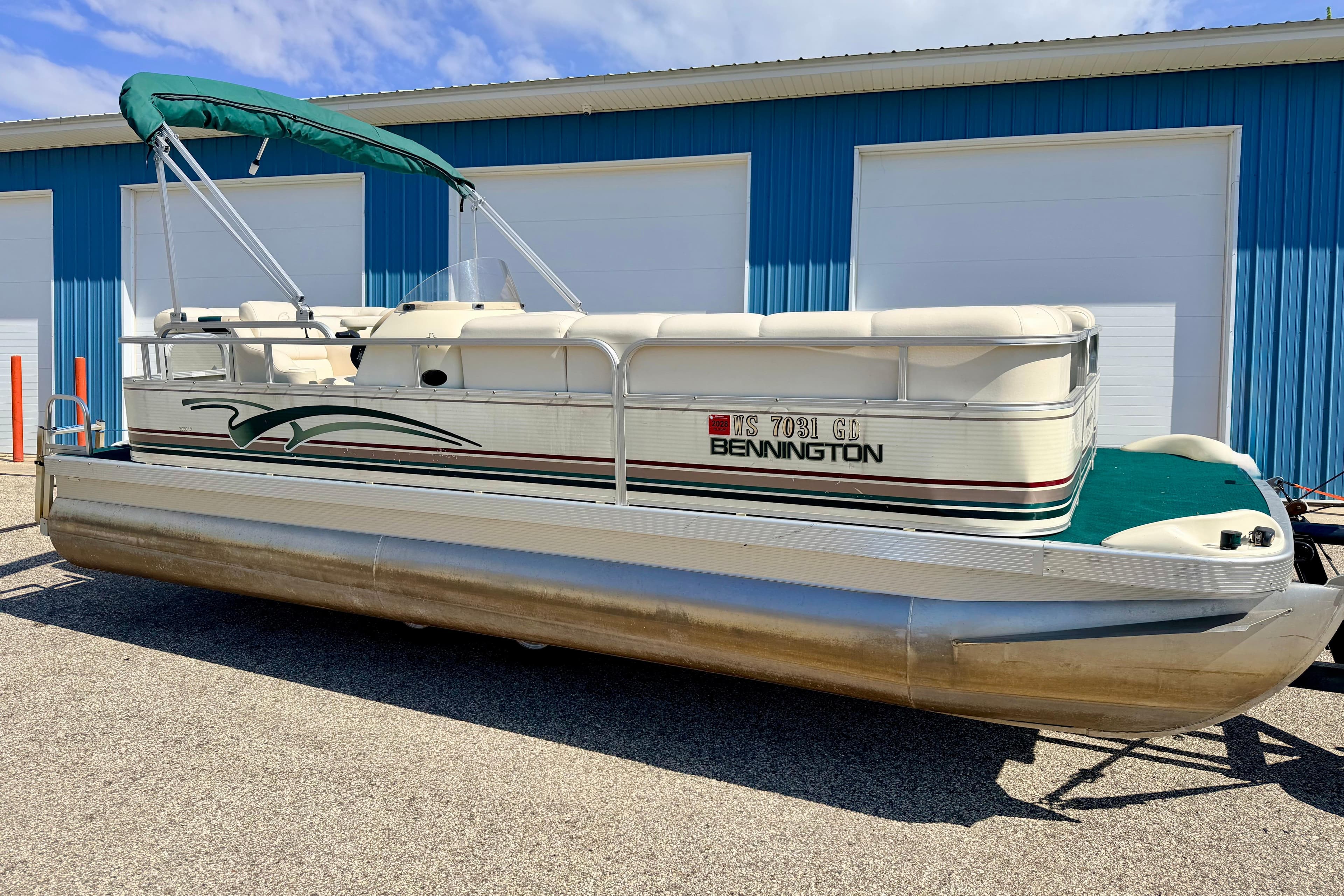 2001 Bennington 2050LX