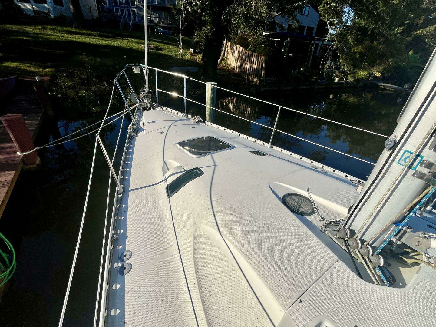 1990 Beneteau — - Image 3