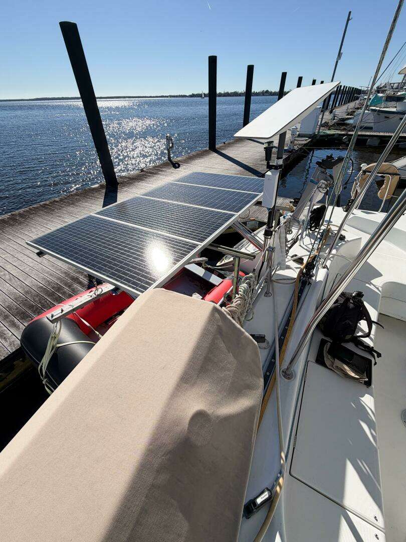 2005 Lagoon 380S - Image 87
