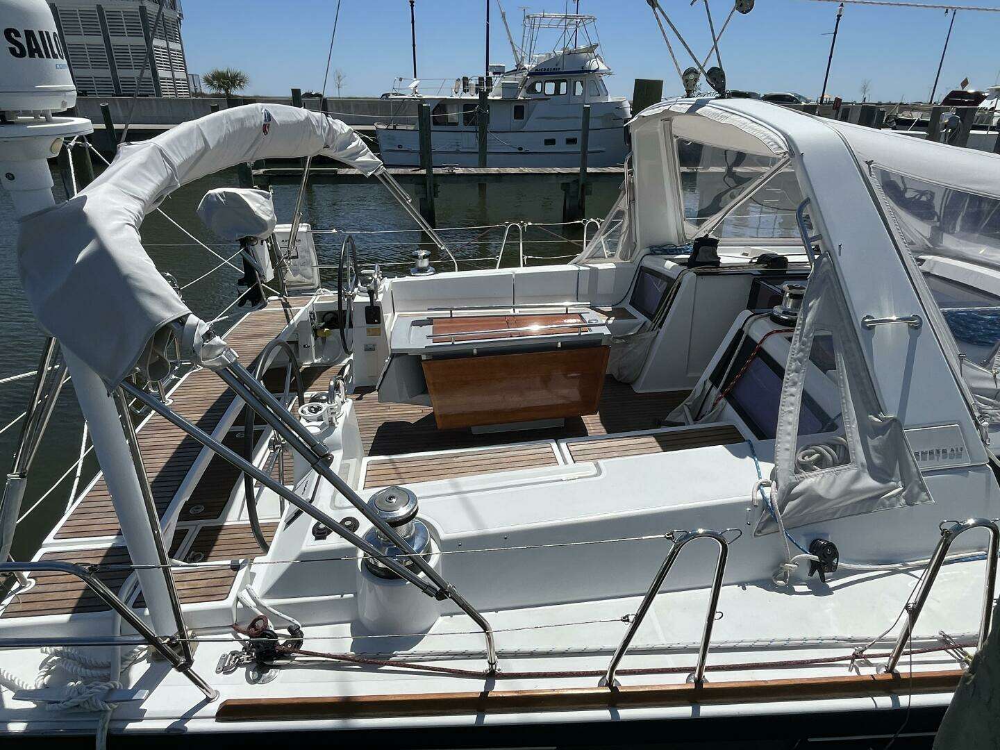 2013 Beneteau Oceanis 48 - Image 10