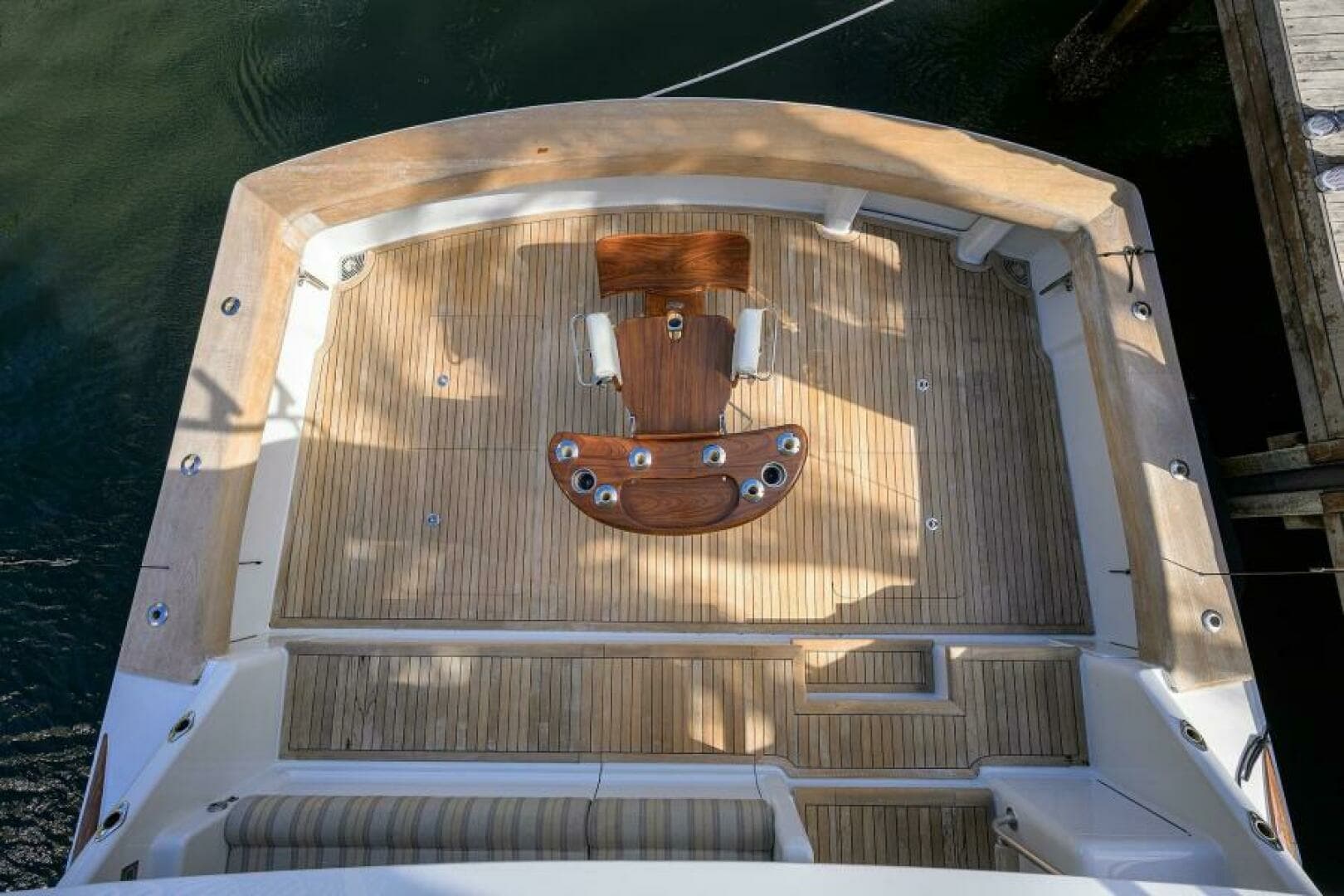 2008 Viking 60 Convertible - Image 11