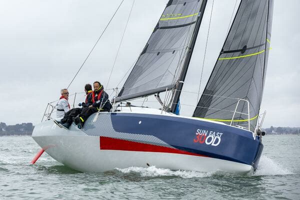 2026 Jeanneau Sun Fast 30 One Design - Image 1