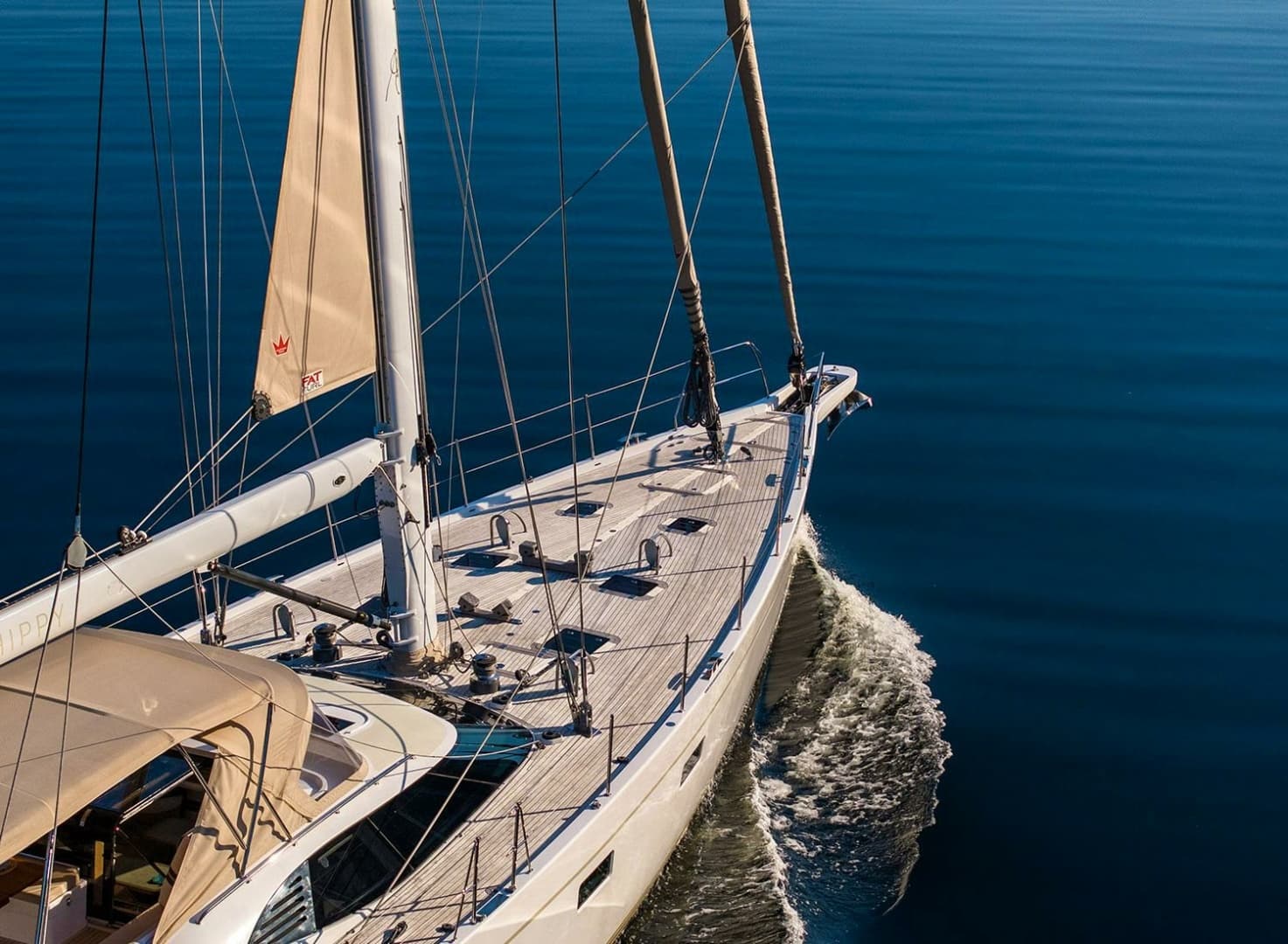 2014 Oyster Yachts Oyster 825 - Image 14