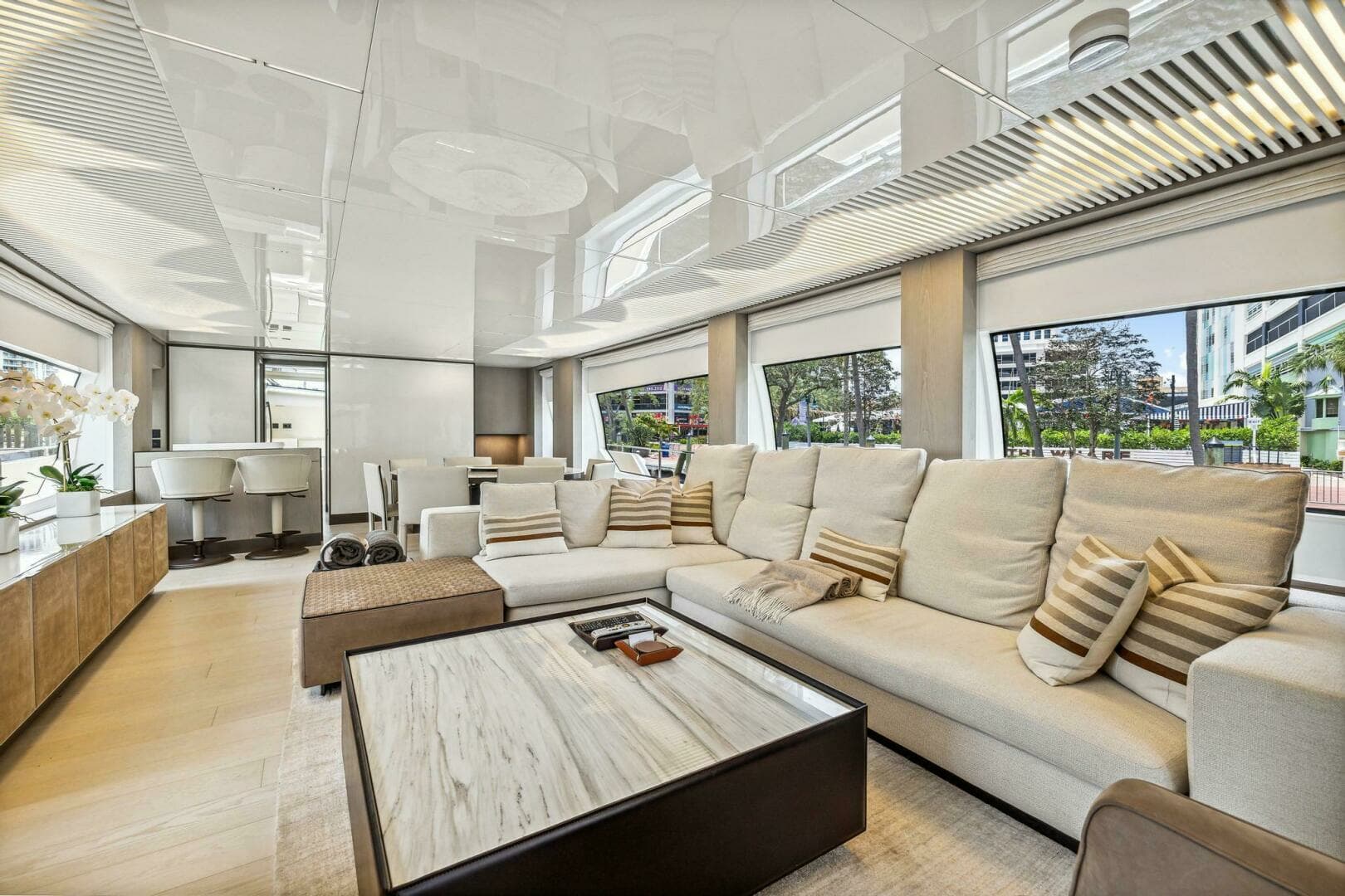 2021 Ferretti Yachts 850 - Image 35