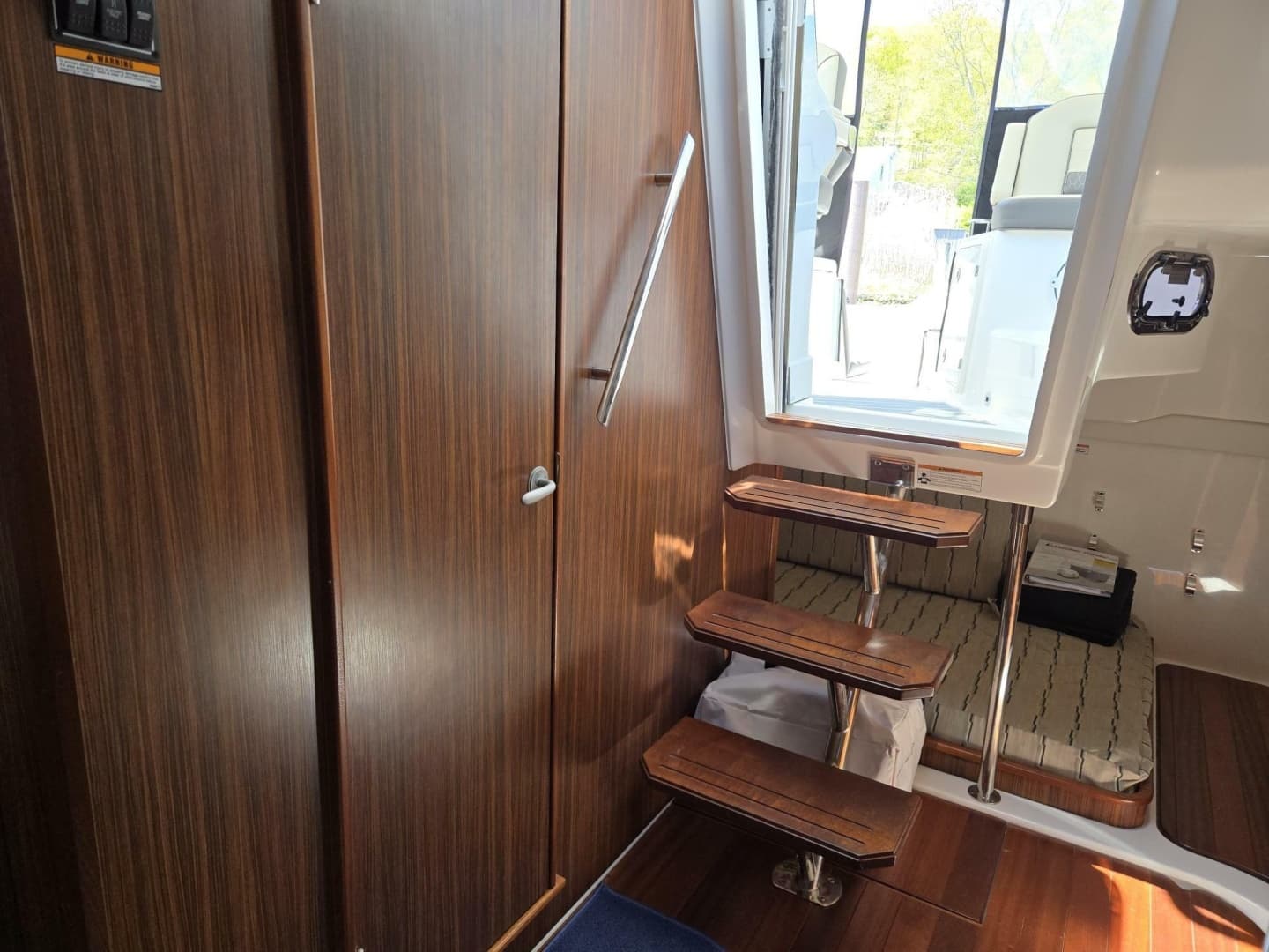 2019 Pursuit 355 Offshore - Image 29