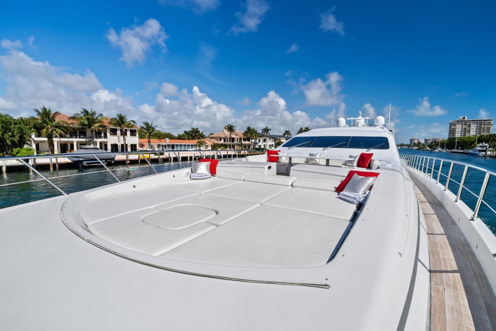2005 Mangusta 130 - Image 20