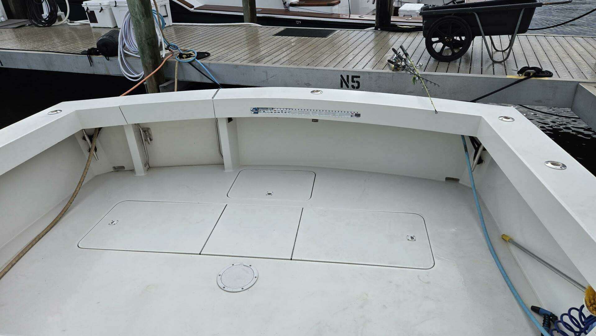 1989 Viking 45 Convertible - Image 13