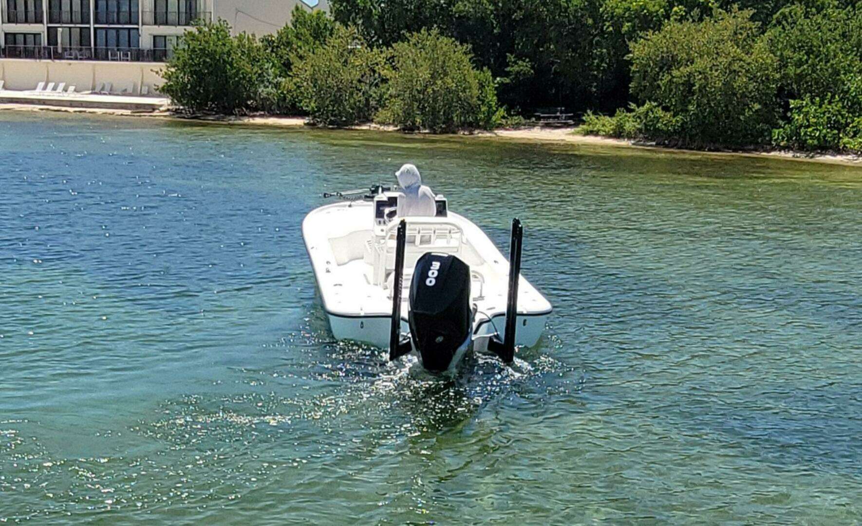 2016 Yellowfin 24 Bay - Image 8