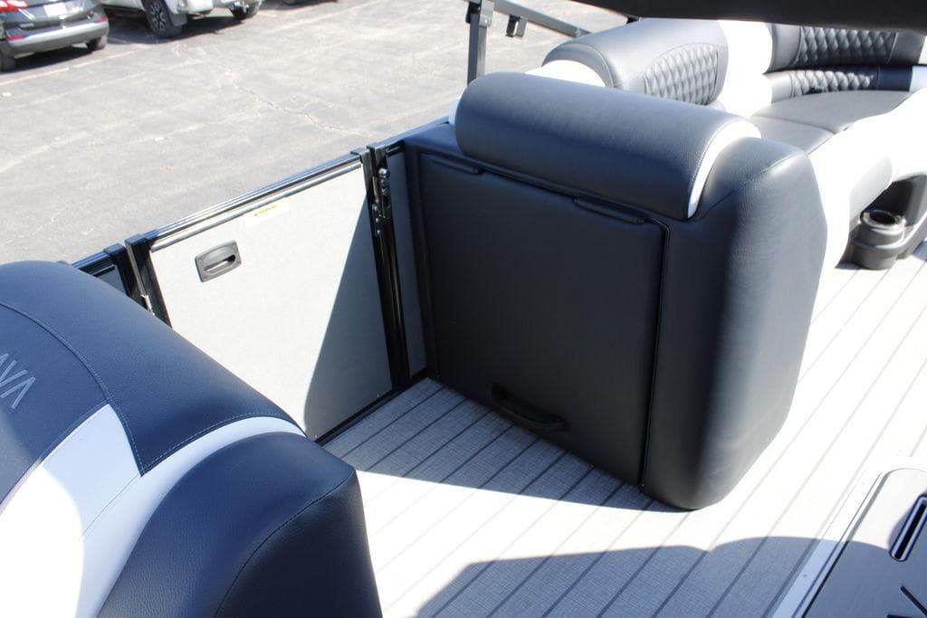 2026 Avalon Catalina Cruise Rear Bench 25 FT interior with luxurious seating and modern design.