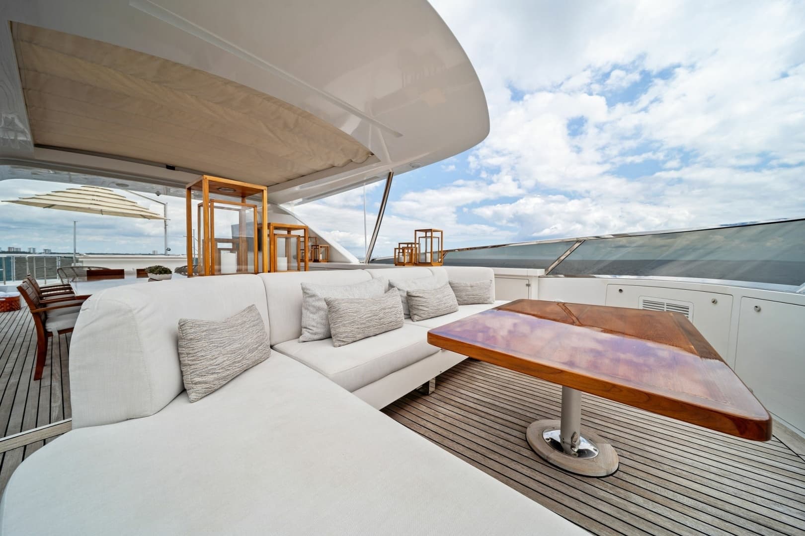 2012 Benetti Classic Supreme 132 - Image 12