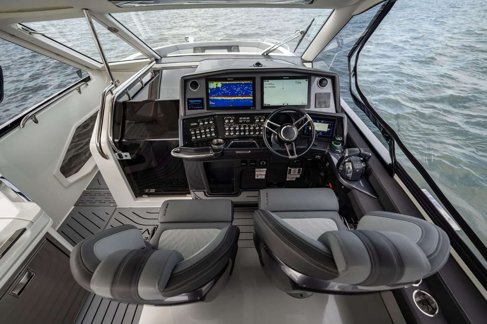 2023 Galeon — - Image 43