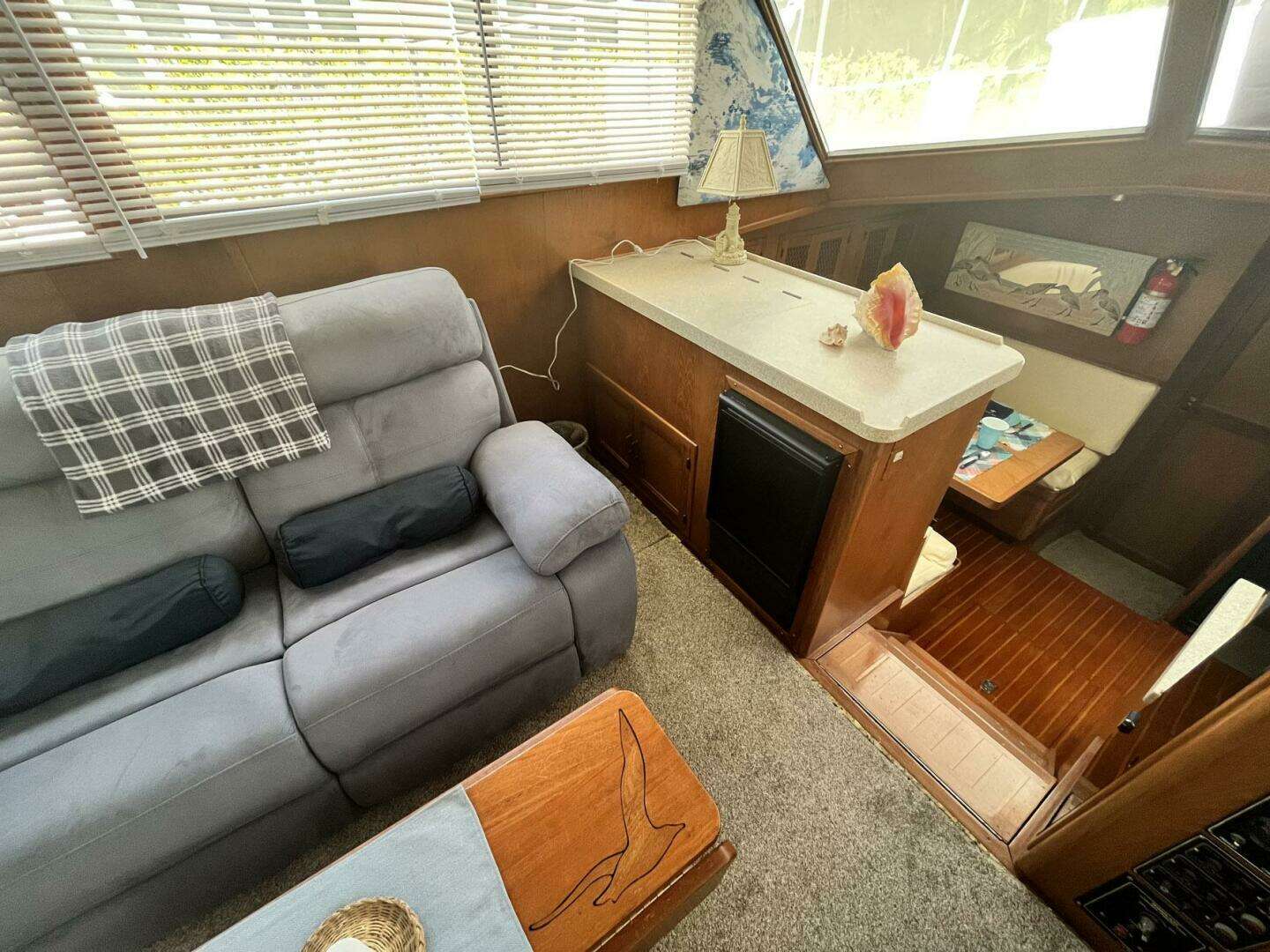 1987 Symbol 44 Sun Deck MK II - Image 47