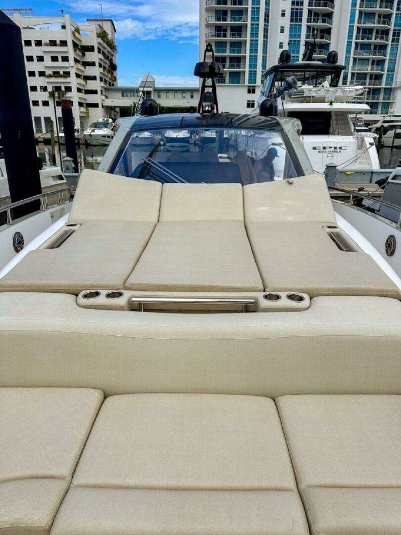 2023 Azimut Verve 47 - Image 32