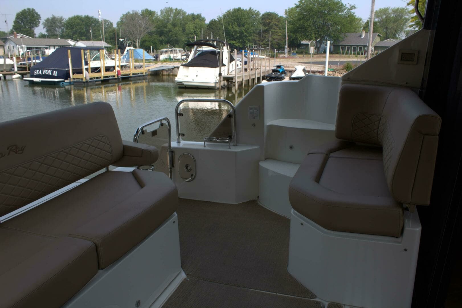 2017 Sea Ray 460 Sundancer - Image 49