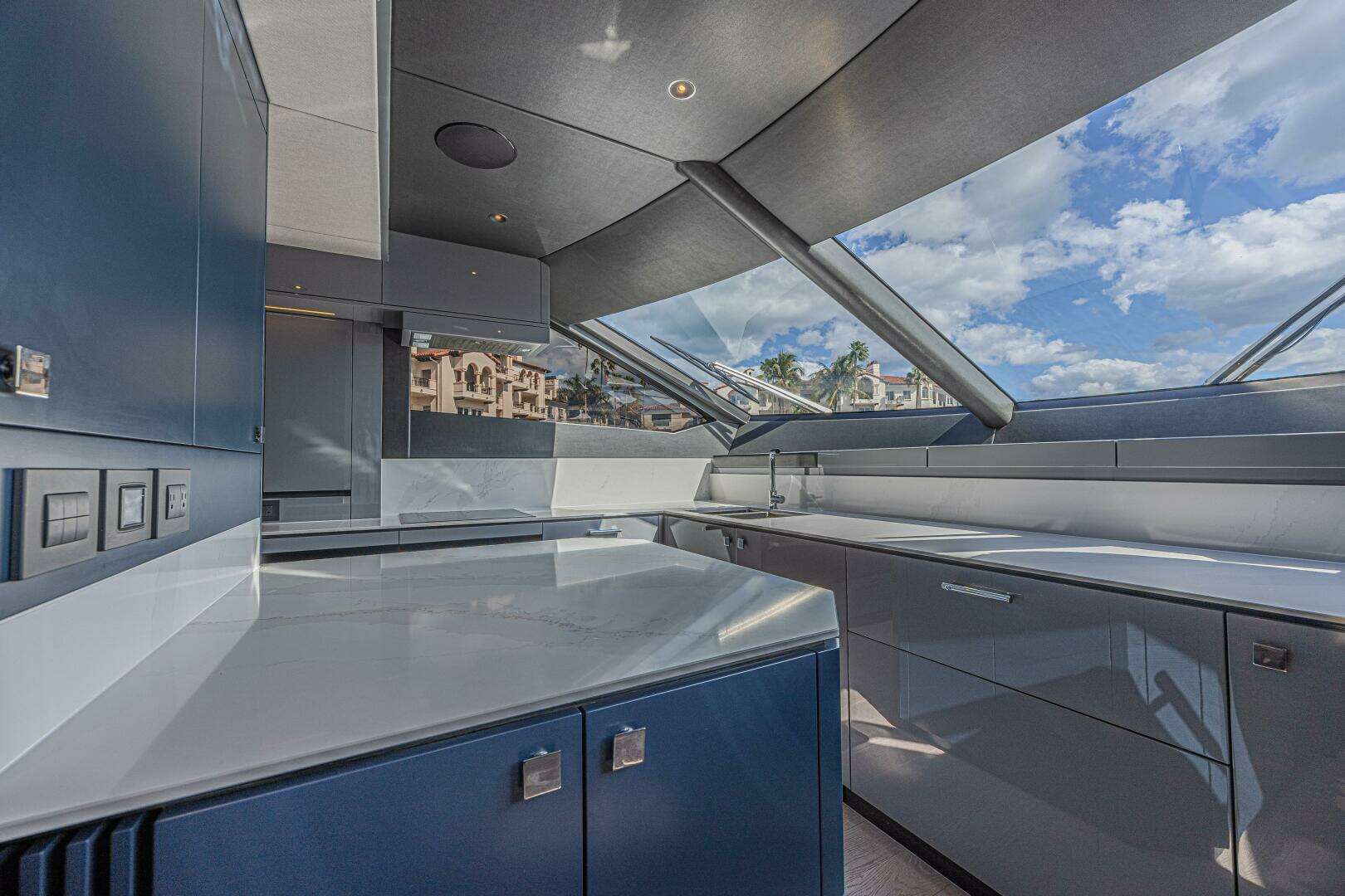 2025 Sunseeker — - Image 55